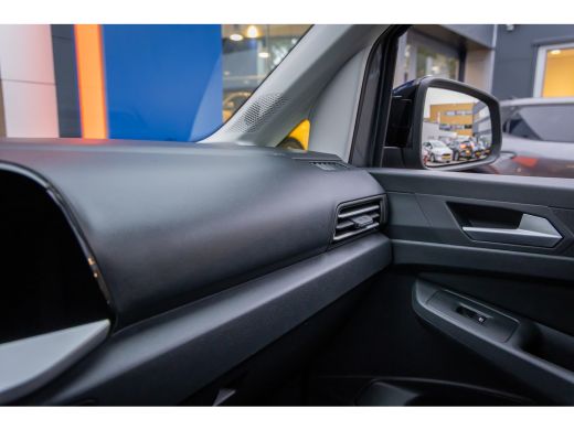 Ford Transit Connect 2.0 EcoBlue L2 Limited | Trekhaak | Camera | Cruise adaptief | Stoel verwarming | Apple Carplay/A... ActivLease financial lease