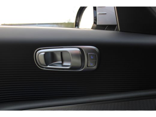 Hyundai IONIQ 6 Lounge 77.4 kWh | Leder | 360 camera | Elektrische voorstoelen met geheugenfunctie | Parkeersenso... ActivLease financial lease