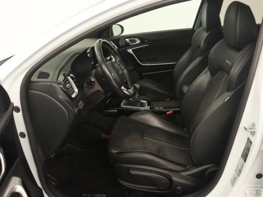 Kia ProCeed 1.0 T-GDi GT-Line | Panoramadak | Stoel & stuurverwarming | Carplay | Leder/Alcanatara | Full LED... ActivLease financial lease