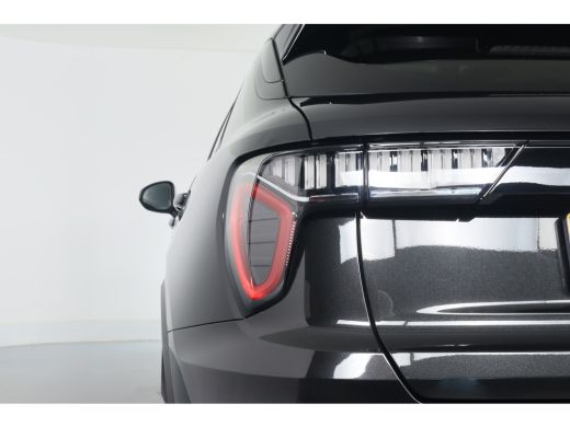Lynk & Co 01 1.5 Black Pack | Panoramadak | Navigatie | Adaptieve Cruise | Infinity Audio | 360g Camera | ActivLease financial lease