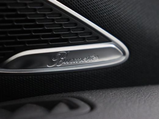 Mercedes-Benz A-Klasse 250e AMG | Panoramadak | 360 Camera | Burmester | Stoelverwarming | Adaptive cruise | Carplay | S... ActivLease financial lease