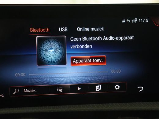 Mercedes-Benz A-Klasse 250e AMG | Panoramadak | 360 Camera | Burmester | Stoelverwarming | Adaptive cruise | Carplay | S... ActivLease financial lease