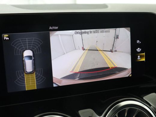 Mercedes-Benz B-Klasse 250e Urban Night | Adaptive cruise | Stoelverwarming | Camera | Carplay | Sfeerverlichting | Half... ActivLease financial lease