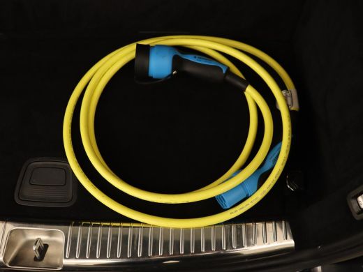 Mercedes-Benz C-Klasse 300e AMG Limited | Panoramadak | 360 Camera | Stoelverwarming | Carplay | Matrix LED | Leder/Alca... ActivLease financial lease