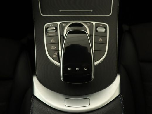 Mercedes-Benz C-Klasse 300e AMG Limited | Panoramadak | 360 Camera | Stoelverwarming | Carplay | Matrix LED | Leder/Alca... ActivLease financial lease