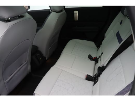 Mini Countryman E / Classic / Pakket M Plus / 17" Profile Aero Spoke Grey ActivLease financial lease