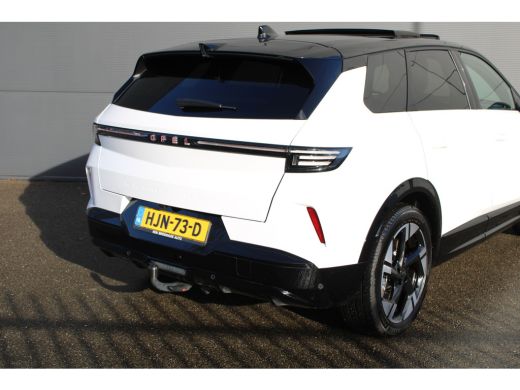 Opel Grandland GS 73 KW | Panoramadak | Lederen bekleding | Trekhaak | Focal | BTW | 20.000km | ActivLease financial lease