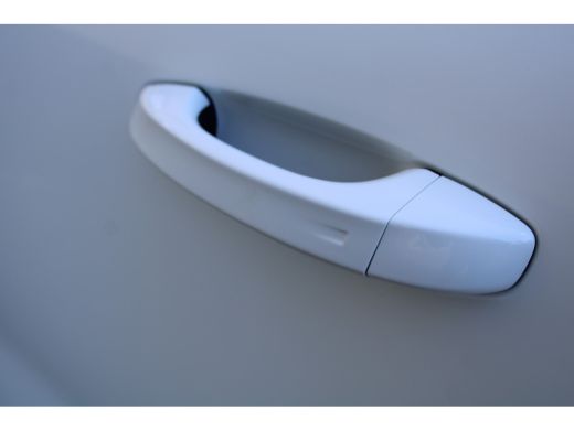 Opel Grandland GS 73 KW | Panoramadak | Lederen bekleding | Trekhaak | Focal | BTW | 20.000km | ActivLease financial lease