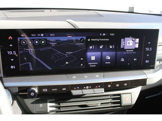 Opel Grandland GS 73 KW | Panoramadak | Lederen bekleding | Trekhaak | Focal | BTW | 20.000km | ActivLease financial lease