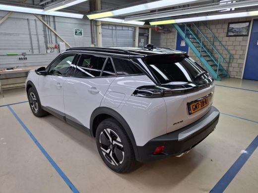 Peugeot 2008 1.2 Hybrid 136 GT | Automaat | Navigatie | Camera | Mild Hybrid | Adaptieve cruise control | Nieu... ActivLease financial lease