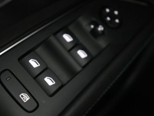 Peugeot 3008 1.6 HYbrid 225 Allure | Leder | 360 Camera | Carplay | Navigatie | Full LED | Keyless | Park Assi... ActivLease financial lease