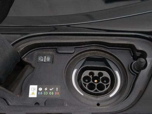 Peugeot 508 1.6 HYbrid GT Line | Trekhaak | Adaptive cruise | FOCAL Sound | Camera | Carplay | Half leder | K... ActivLease financial lease