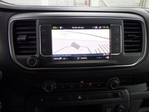 Peugeot e-Expert Long Asphalt 75 kWh | Automaat | Navigatie | Stoelverwarming | Nieuw | BTW | 3-Zits | ActivLease financial lease