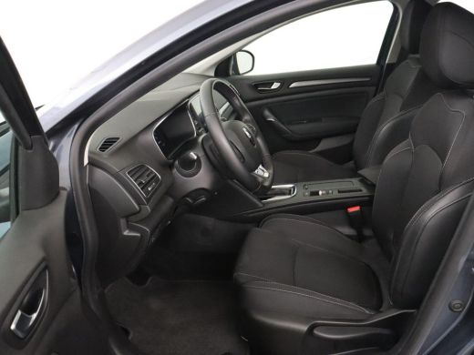 Renault Megane E-Tech 1.6 E-Tech Plug-In Hybrid 160 Business Zen | Carplay | Navigatie | Digital Cockpit | Parkeerhulp ... ActivLease financial lease