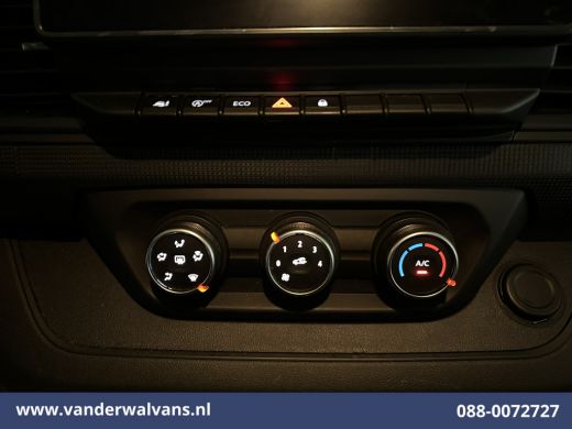 Renault Trafic 2.0 dCi 131pk L1H1 Euro6 Airco | LED | Navigatie | LM velgen | Cruisecontrol | 2500kg Trekhaak Pa... ActivLease financial lease