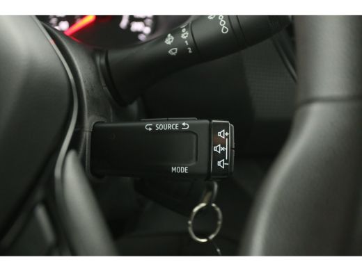 Renault Trafic 2.0 dCi T29 L1H1 | Airco | Cruise | 3-Zits | Trekh. | Carplay | Navi | Parkeersens. ActivLease financial lease