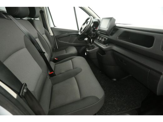 Renault Trafic 2.0 dCi T29 L1H1 | Airco | Cruise | 3-Zits | Trekh. | Carplay | Navi | Parkeersens. ActivLease financial lease