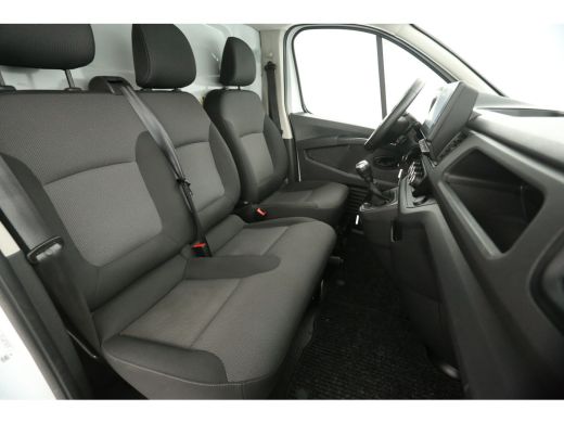 Renault Trafic 2.0 dCi T29 L1H1 | Airco | Cruise | 3-Zits | Trekh. | Carplay | Navi | Parkeersens. ActivLease financial lease
