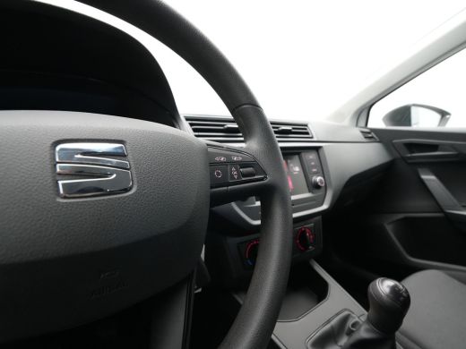 Seat Ibiza 1.0 MPI 80pk Reference Navi via app Cruise Clima Multistuur 326 ActivLease financial lease