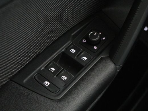 Seat Tarraco 1.4 TSI eHybrid PHEV FR | 360 camera | Stuurverwarming | Adaptive cruise | Side Assist | Carplay ... ActivLease financial lease