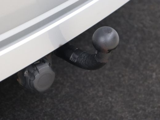 Skoda Octavia 1.0 e-TSI Business Edition | Stoelverwarming | Trekhaak | Camera | Carplay | Virtual Cockpit | Na... ActivLease financial lease