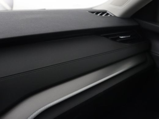 Skoda Octavia 1.0 e-TSI Business Edition | Stoelverwarming | Trekhaak | Camera | Carplay | Virtual Cockpit | Na... ActivLease financial lease