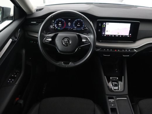 Skoda Octavia 1.0 e-TSI Business Edition | Stoelverwarming | Trekhaak | Camera | Carplay | Virtual Cockpit | Na... ActivLease financial lease