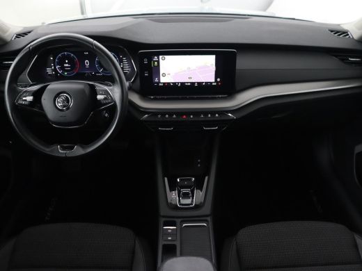 Skoda Octavia 1.0 e-TSI Business Edition | Stoelverwarming | Trekhaak | Camera | Carplay | Virtual Cockpit | Na... ActivLease financial lease