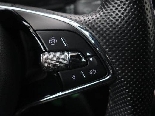 Skoda Scala 1.0 TSI Sport | Carplay | Sportstoelen | Climate control | Parkeerhulp | Cruise control | Full LE... ActivLease financial lease