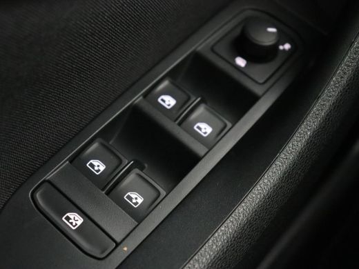 Skoda Scala 1.0 TSI Sport | Carplay | Sportstoelen | Climate control | Parkeerhulp | Cruise control | Full LE... ActivLease financial lease