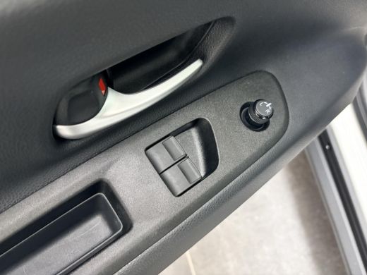 Toyota Aygo 1.0 VVT-i MT Play ActivLease financial lease