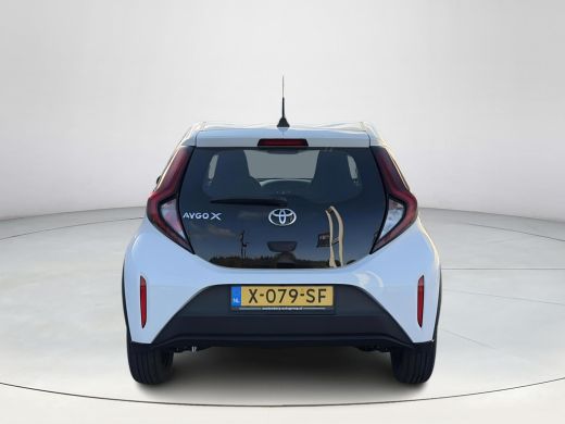 Toyota Aygo 1.0 VVT-i MT Play ActivLease financial lease