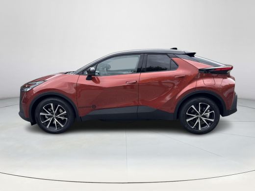 Toyota C-HR 2.0 Plug-in Hybrid 220 Dynamic **STOEL EN STUURWIELVERWARMING/ DODEHOEK DETECTIE/ PARKEERSENSOREN... ActivLease financial lease