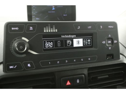 Toyota ProAce 1.5 D-4D 102PK L2 | Airco | Cruise | Navigatie | Trekh. | Parkeersens. ActivLease financial lease