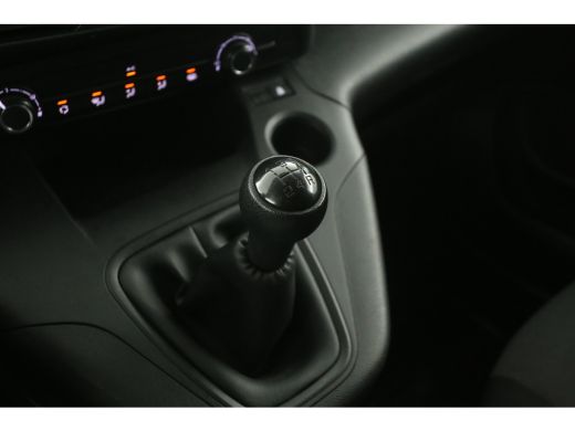 Toyota ProAce 1.5 D-4D 102PK L2 | Airco | Cruise | Navigatie | Trekh. | Parkeersens. ActivLease financial lease