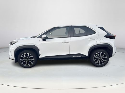 Toyota Yaris Cross 1.5 Hybrid Dynamic Comfort Pack | 06-10141018 Voor meer informatie ActivLease financial lease