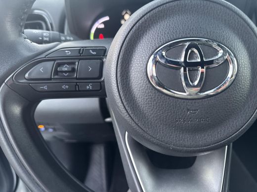 Toyota Yaris Cross 1.5 Hybrid Dynamic Comfort Pack | 06-10141018 Voor meer informatie ActivLease financial lease