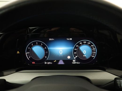 Volkswagen Golf 1.5 TSI Life Bns | Panoramadak | Adaptive Cruise | Stoelverwarming | Camera | Navigatie | Carplay... ActivLease financial lease