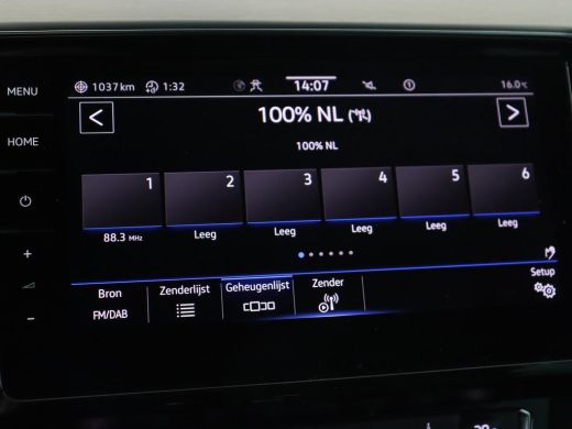 Volkswagen Passat 1.5 TSI Elegance Business R | Leder/Alcantara | Stoelverwarming | Trekhaak | Adaptive cruise | Ma... ActivLease financial lease