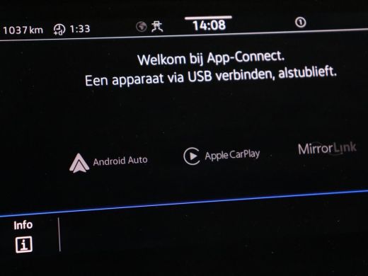 Volkswagen Passat 1.5 TSI Elegance Business R | Leder/Alcantara | Stoelverwarming | Trekhaak | Adaptive cruise | Ma... ActivLease financial lease