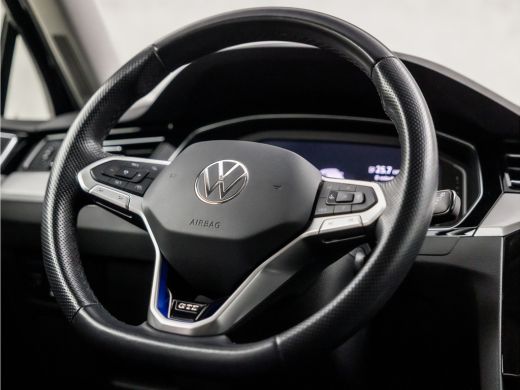 Volkswagen Passat Variant 1.4 TSI PHEV GTE 218Pk Automaat (VIRTUAL COCKPIT, GROOT NAVI, TREKHAAK, STOELVERWARMING, ... ActivLease financial lease