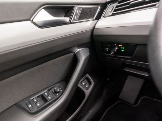 Volkswagen Passat Variant 1.4 TSI PHEV GTE 218Pk Automaat (VIRTUAL COCKPIT, GROOT NAVI, TREKHAAK, STOELVERWARMING, ... ActivLease financial lease