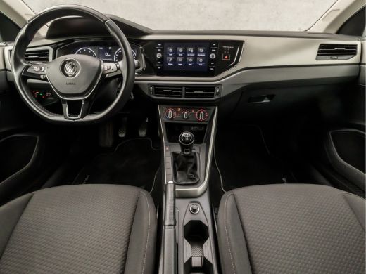 Volkswagen Polo 1.0 TSI Sportline (APPLE CARPLAY, CRUISE, LM VELGEN, SPORTSTOELEN, START/STOP, BLUETOOTH, NIEUWST... ActivLease financial lease