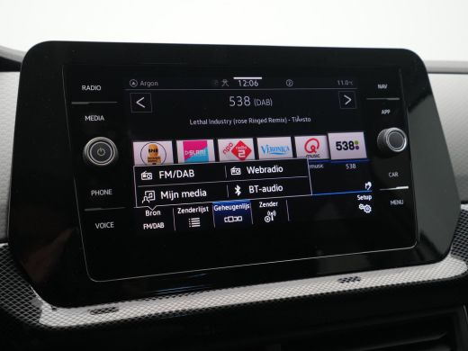 Volkswagen T-Cross 1.0 TSI 115pk DSG Life Edition Navi via App Camera Keyless Stoelverwarming Acc 267 ActivLease financial lease