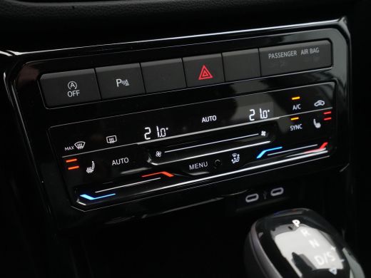 Volkswagen T-Cross 1.0 TSI 115pk DSG Life Edition Navi via App Camera Keyless Stoelverwarming Acc 267 ActivLease financial lease