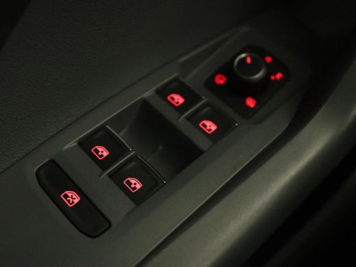 Volkswagen T-Cross 1.0 TSI Style | Camera | Keyless | Virtual Cockpit | Sportstoelen | Carplay | Adaptive cruise | H... ActivLease financial lease