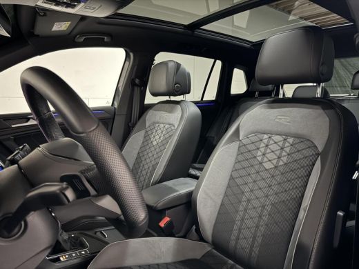 Volkswagen Tiguan 1.4 TSI eHybrid Black Style R-Line Pano Sfeer Trekh. ActivLease financial lease