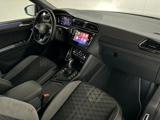Volkswagen Tiguan 1.4 TSI eHybrid Black Style R-Line Pano Sfeer Trekh. ActivLease financial lease