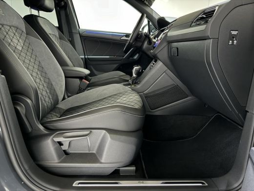 Volkswagen Tiguan 1.4 TSI eHybrid Black Style R-Line Pano Sfeer Trekh. ActivLease financial lease