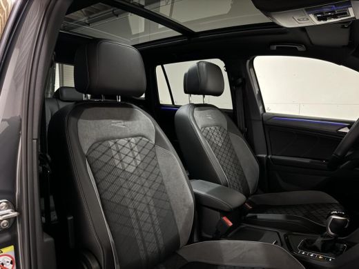 Volkswagen Tiguan 1.4 TSI eHybrid Black Style R-Line Pano Sfeer Trekh. ActivLease financial lease